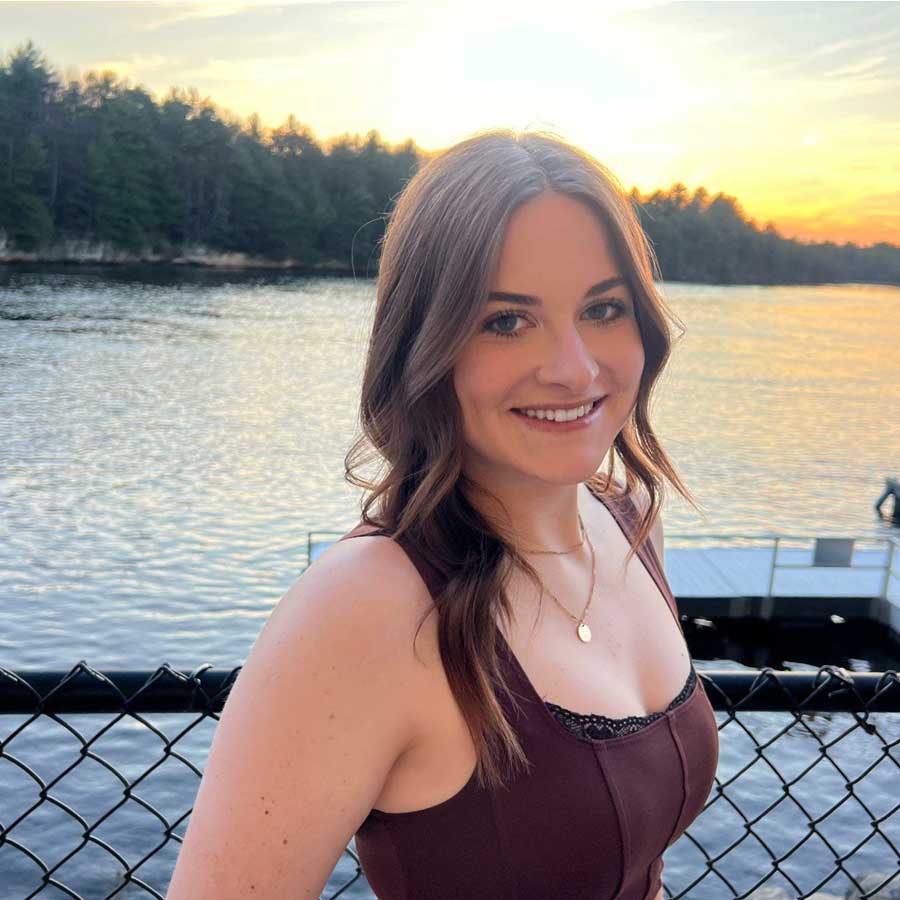 Dirty Turtle bartender Mekenzie is looking forward to serving you this summer!